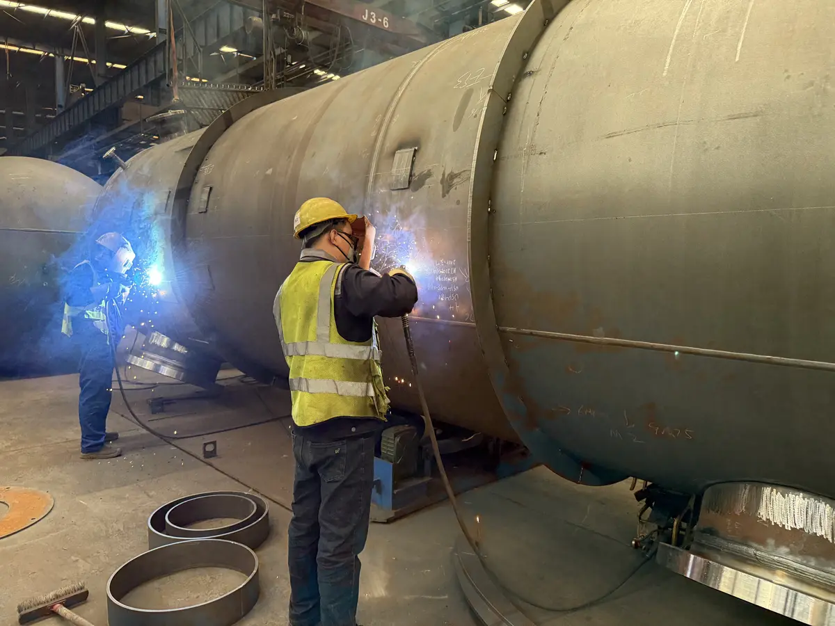 Vessel shell welding